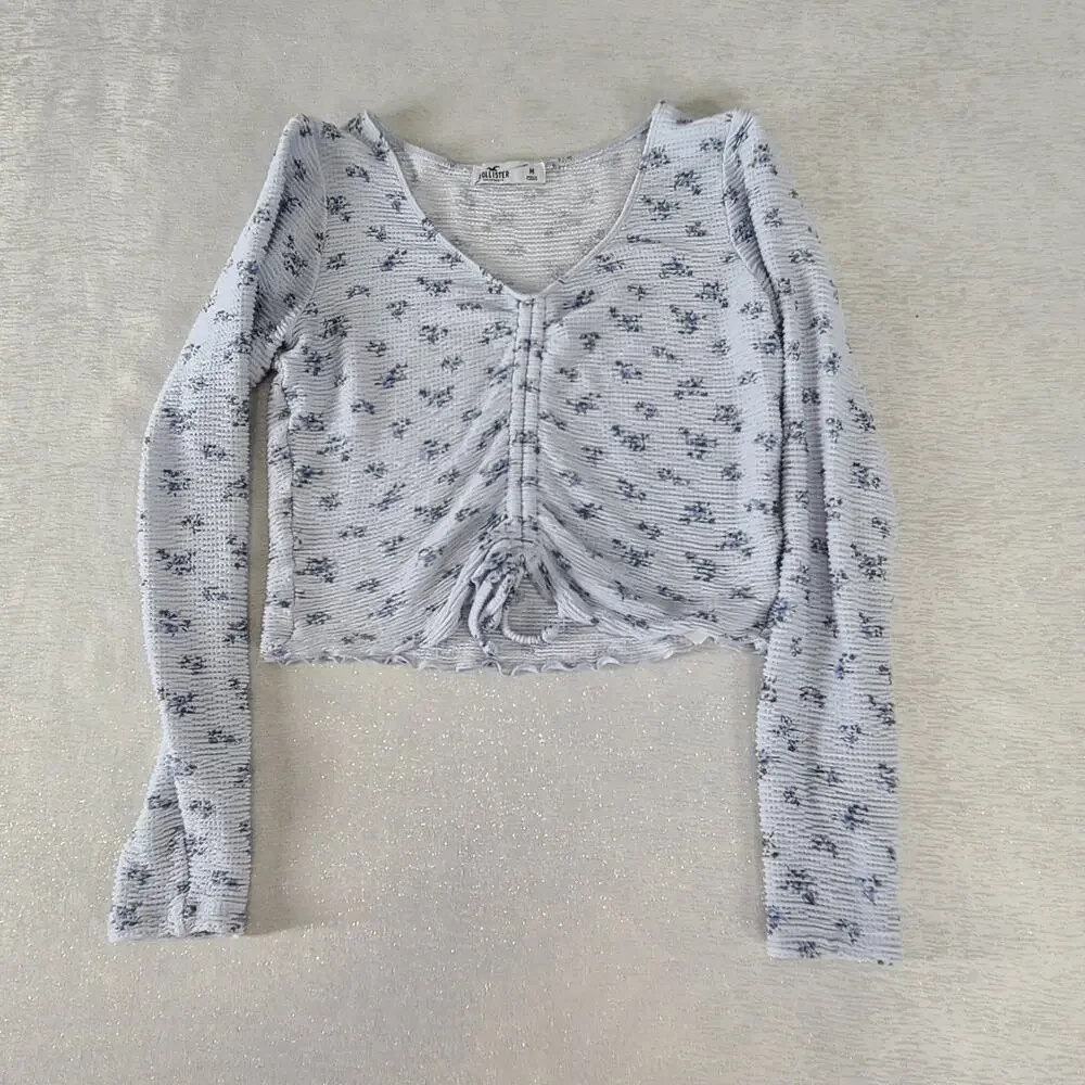 Hollister women's crop top baby blue floral Size Medium Cottagecore Fairy grunge - Picture 3 of 9